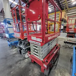 2019 MEC MICRO 19 Scissor Lift