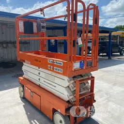 2019 Snorkel S3226E Scissor Lift