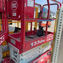 2018 MEC 1330SE Scissor Lift