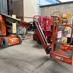 2018 JLG E300AJP Articulating Boom Lift
