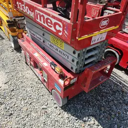 2019 MEC 1330SE Scissor Lift